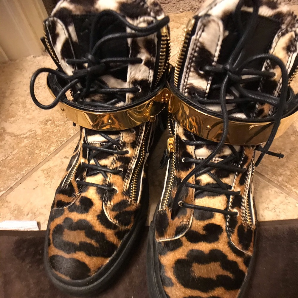 Cheetah print giuseppe’s size 45